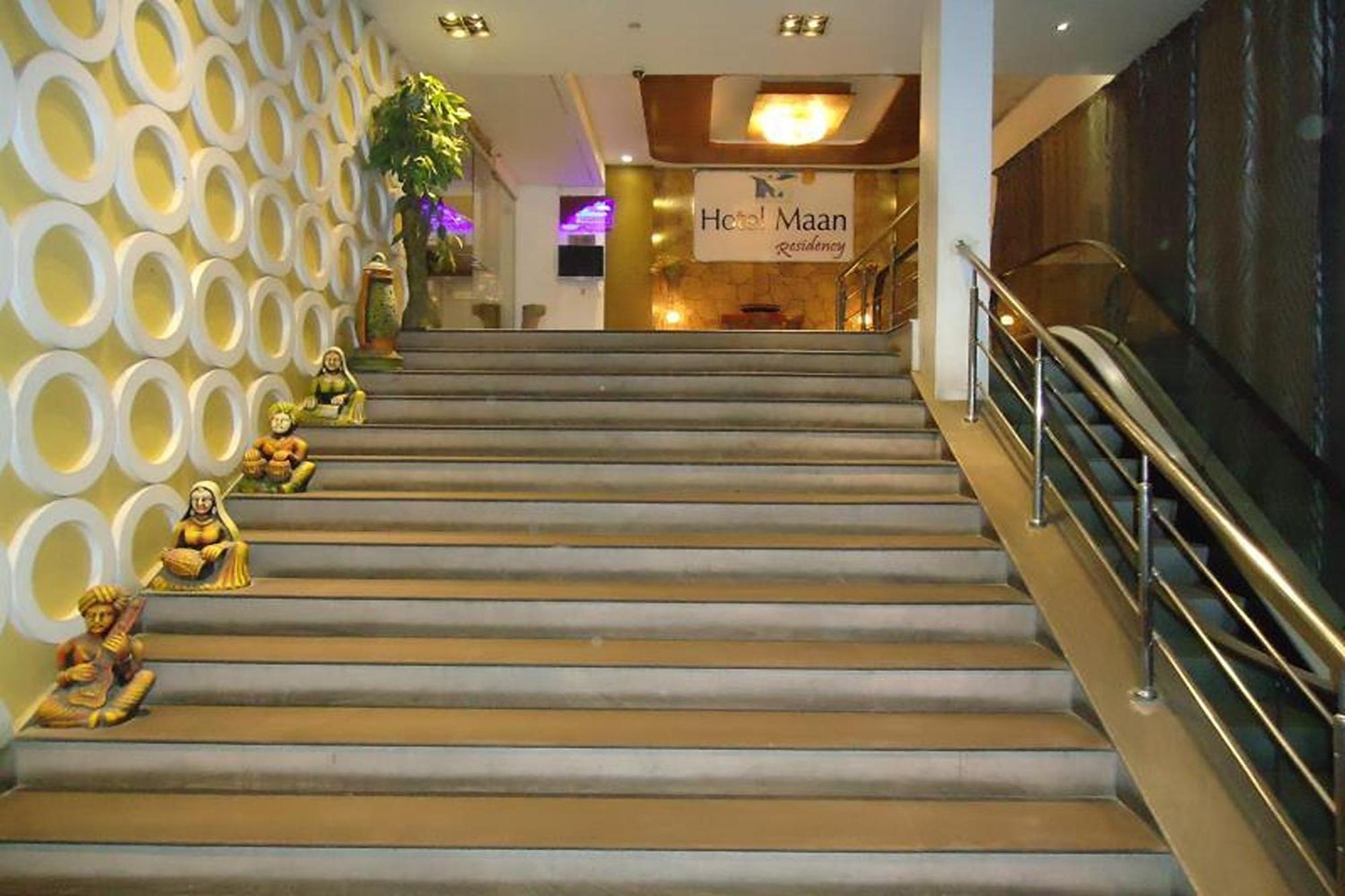 Hotel Maan Residency Satellite Road Ahmedabad Exterior photo